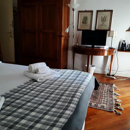 B&B S. Trinita 18 Suites & Rooms Trento Exterior foto