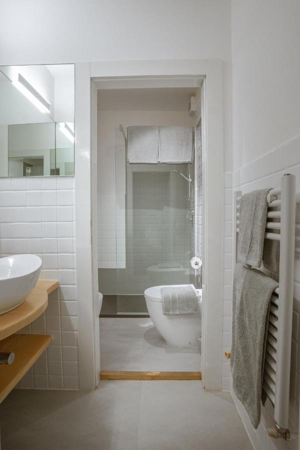 B&B S. Trinita 18 Suites & Rooms Trento Exterior foto