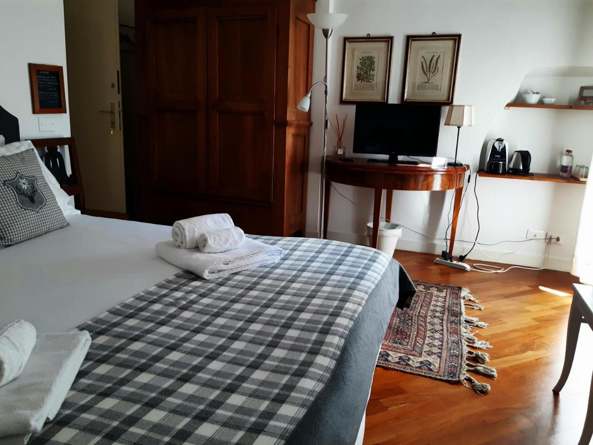 B&B S. Trinita 18 Suites & Rooms Trento Exterior foto