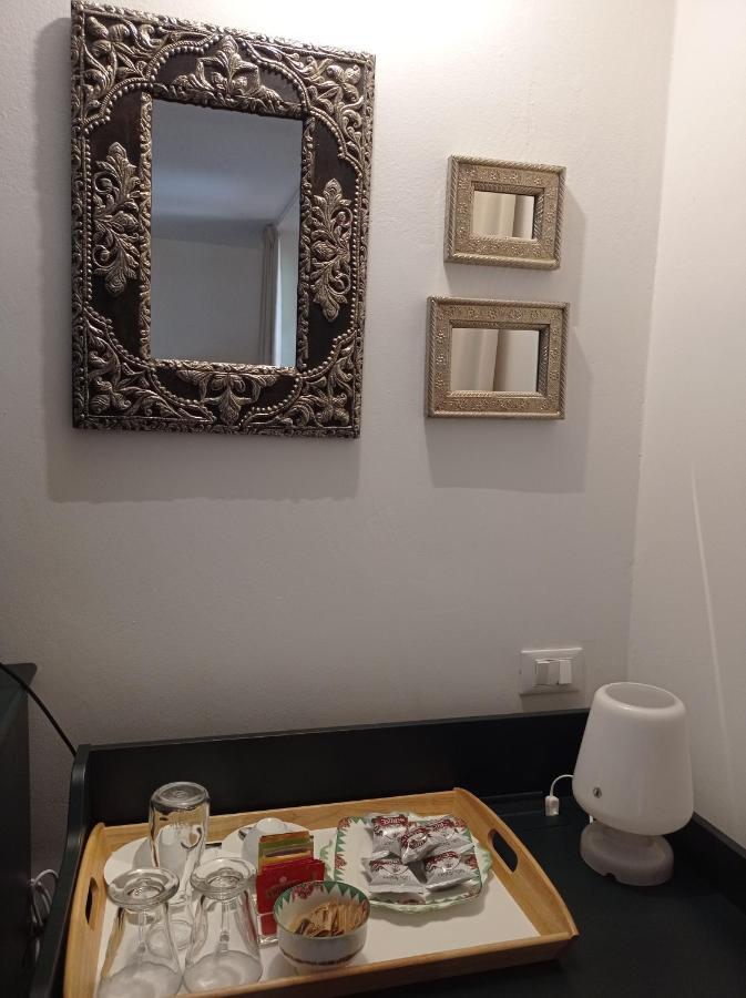 B&B S. Trinita 18 Suites & Rooms Trento Exterior foto
